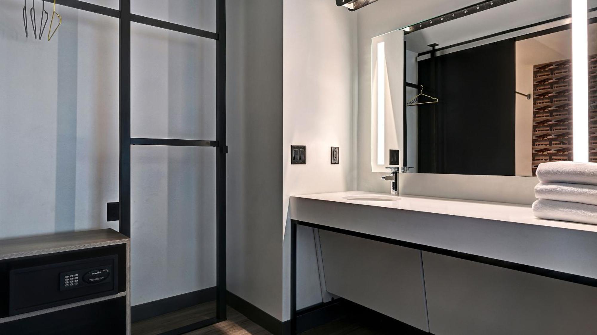 Aloft Mooresville Bagian luar foto